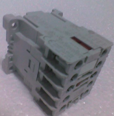 Контактор UNOX KVE1115A0