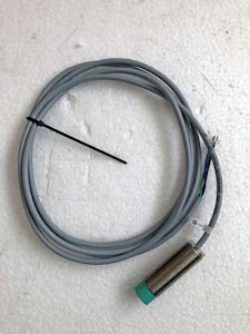 Датчик индуктивный Pepperl+Fuchs NBN8-18GM60-WS